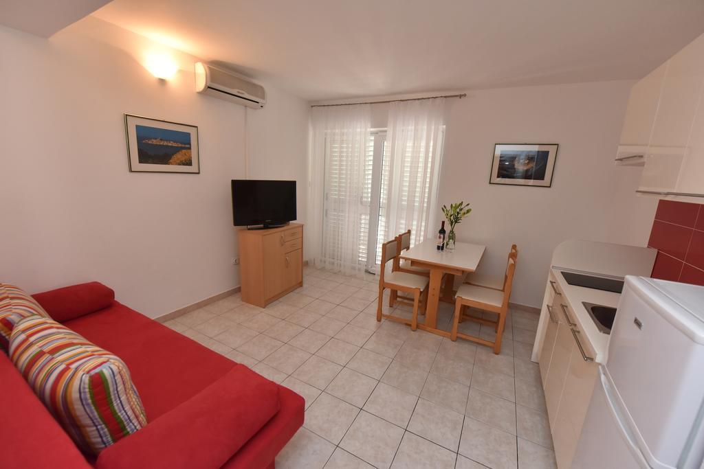 Apartments Pralija Zaboric Εξωτερικό φωτογραφία