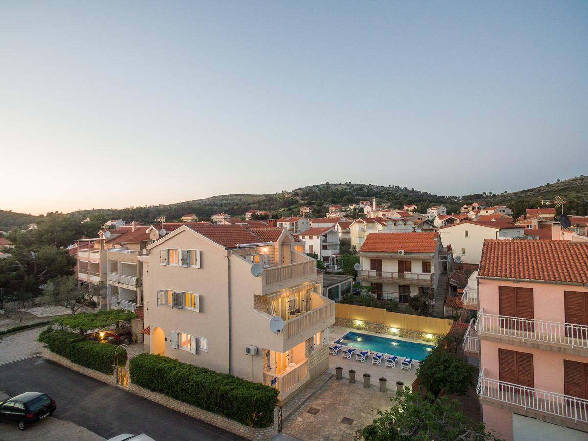 Apartments Pralija Zaboric Εξωτερικό φωτογραφία