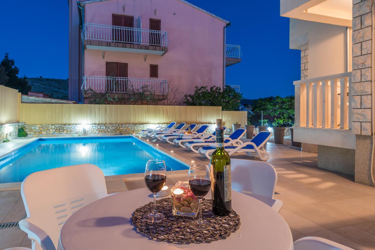 Apartments Pralija Zaboric Εξωτερικό φωτογραφία