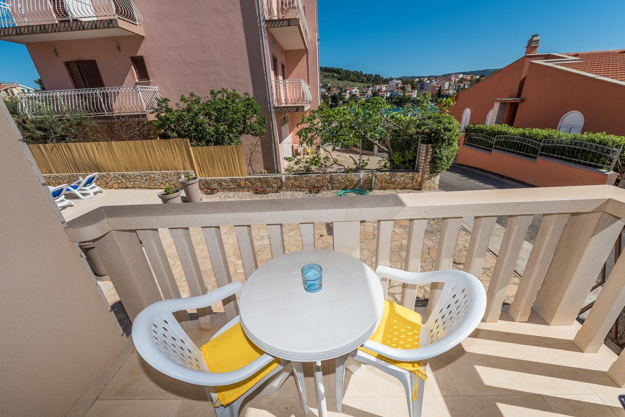Apartments Pralija Zaboric Εξωτερικό φωτογραφία
