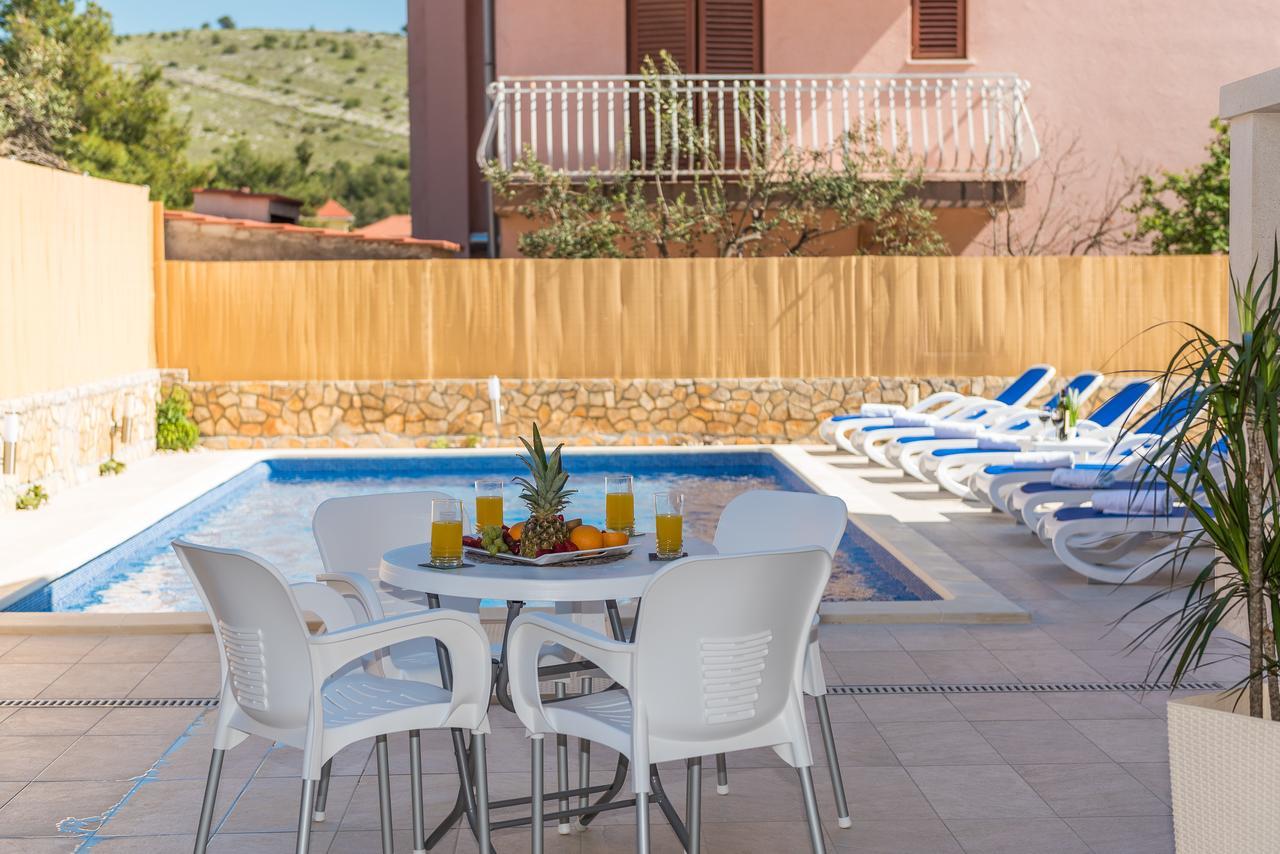 Apartments Pralija Zaboric Εξωτερικό φωτογραφία